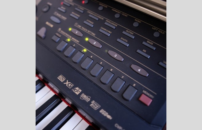 Used Yamaha CVP206 Satin Rosewood Digital Piano Complete Package (SN:601114) - Image 11